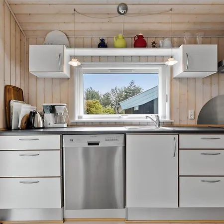1520-aakirkeby-sohojbakken-2 * Vester Somarken