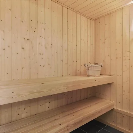 1520-aakirkeby-sohojbakken-2 *