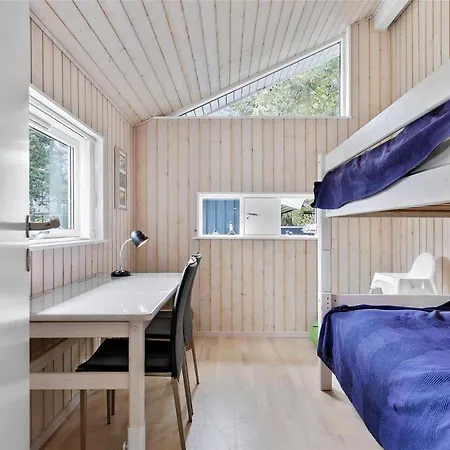 1520-aakirkeby-sohojbakken-2 Vester Somarken