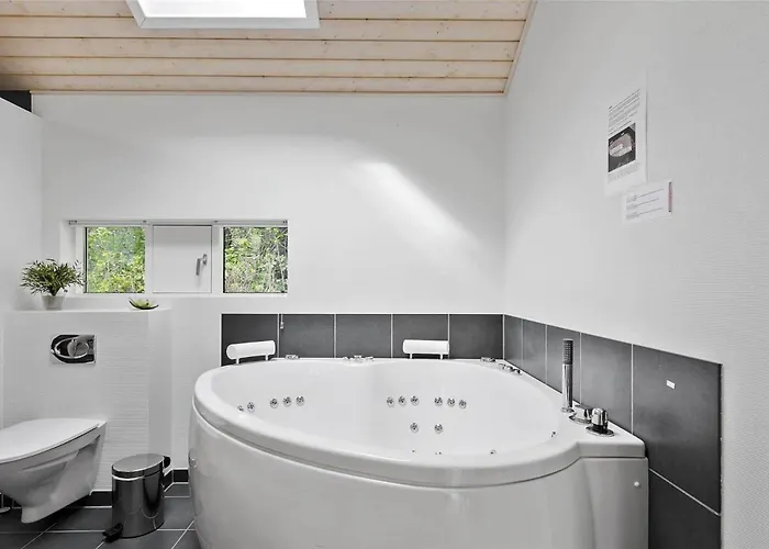 Σπίτι διακοπών 1520-aakirkeby-sohojbakken-2 Vester Somarken