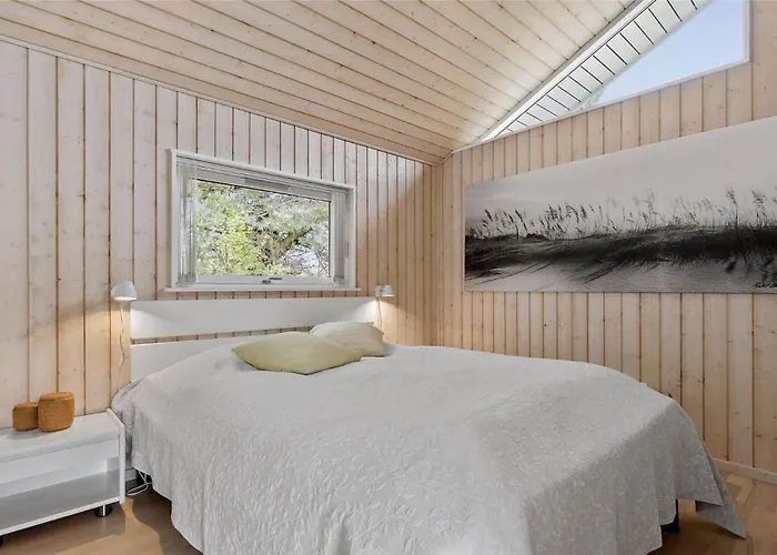 1520-aakirkeby-sohojbakken-2 * Vester Somarken