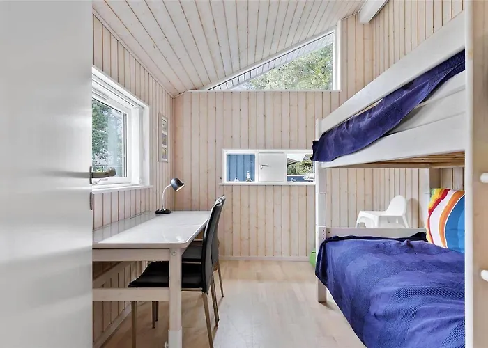 1520-aakirkeby-sohojbakken-2 *