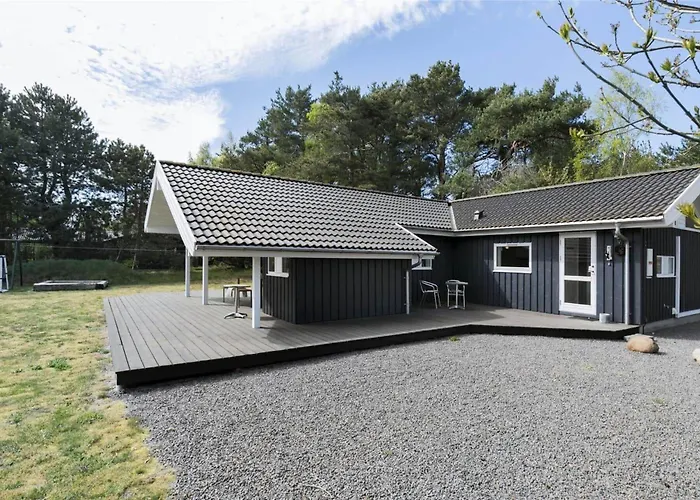 1520-aakirkeby-sohojbakken-2 *